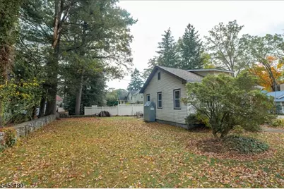 51 Lakeview Ave, Ringwood, NJ 07456 - Photo 15