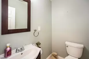 97 Poplar Dr, Hanover Township, NJ 07927 - Photo 23