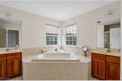 10 Princeton Highlands Blvd, Franklin Township, NJ 08540 - Photo 23