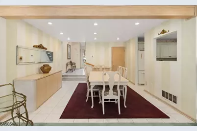 675 Raritan Rd #6, Clark Township, NJ 07066 - Photo 11