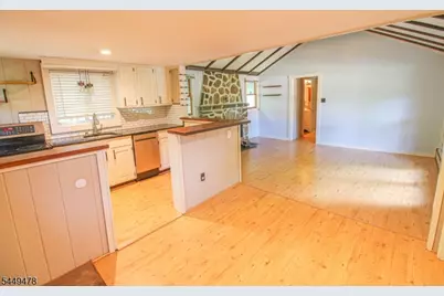 171 Glenside Trl, Byram Township, NJ 07871 - Photo 5
