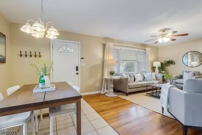 40 Brook Dr, Randolph Township, NJ 07869 - Photo 7
