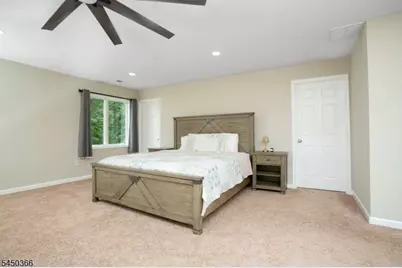 24 Beverly St, Parsippany, NJ 07950 - Photo 23