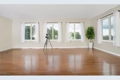24 Beverly St, Parsippany, NJ 07950 - Photo 21