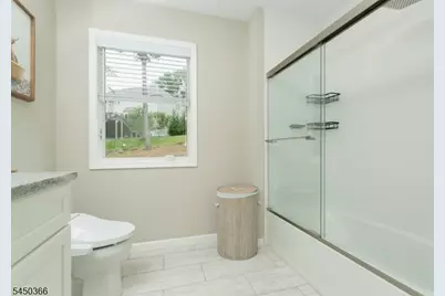 24 Beverly St, Parsippany, NJ 07950 - Photo 45