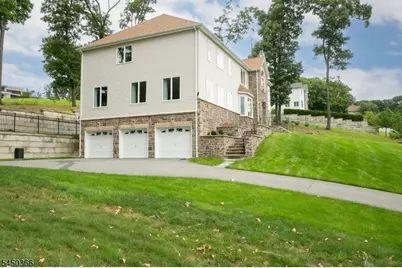 24 Beverly St, Parsippany, NJ 07950 - Photo 47