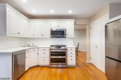11 Southview Rd, Randolph Township, NJ 07869 - Photo 5