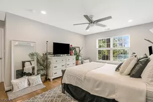 208 Cypress Ln, East Brunswick Township, NJ 08816 - Photo 23