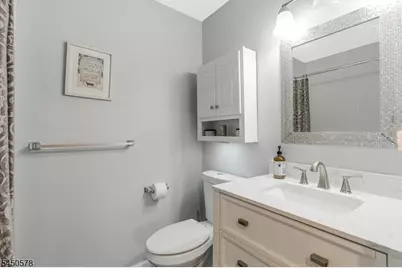 208 Cypress Ln, East Brunswick Township, NJ 08816 - Photo 19