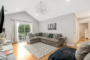 208 Cypress Ln, East Brunswick Township, NJ 08816 - Photo 7