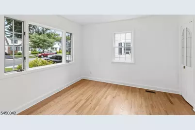 149 Severin Ct, Cranford Township, NJ 07016 - Photo 13