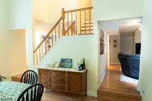 54 Cherrywood Dr, Franklin Township, NJ 08873 - Photo 9