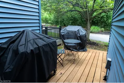 54 Cherrywood Dr, Franklin Township, NJ 08873 - Photo 3
