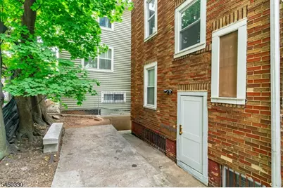 120 Rose Terrace, Newark, NJ 07108 - Photo 31