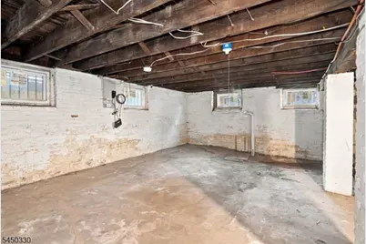120 Rose Terrace, Newark, NJ 07108 - Photo 25