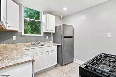 120 Rose Terrace, Newark, NJ 07108 - Photo 13
