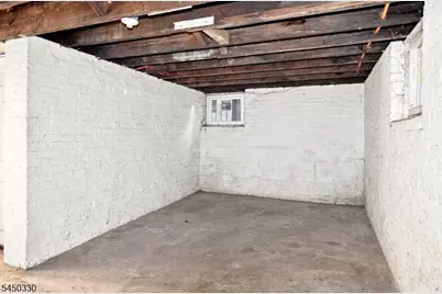 120 Rose Terrace, Newark, NJ 07108 - Photo 27