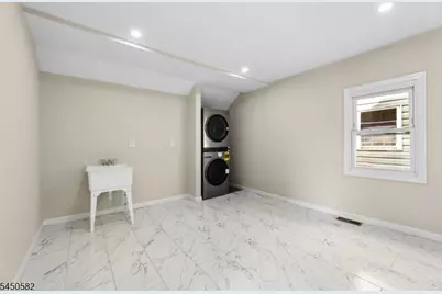 172 Godwin Ave, Paterson, NJ 07501 - Photo 27