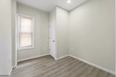 172 Godwin Ave, Paterson, NJ 07501 - Photo 7