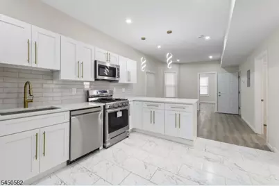 172 Godwin Ave, Paterson, NJ 07501 - Photo 17