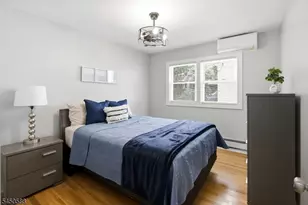 19 Evelyn Ct, Maplewood, NJ 07040 - Photo 9
