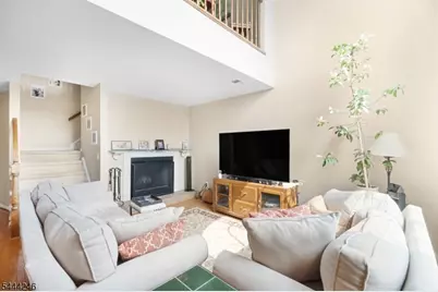 8 Bentley Court, Bedminster Township, NJ 07921 - Photo 5