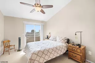 8 Bentley Ct, Bedminster Township, NJ 07921 - Photo 13