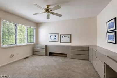 96 Easedale Rd, Wayne Twp., NJ 07470 - Photo 13