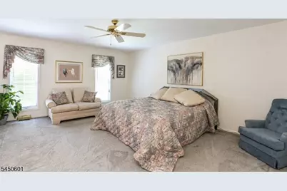 96 Easedale Rd, Wayne Twp., NJ 07470 - Photo 15