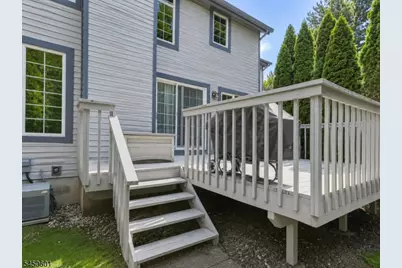 96 Easedale Rd, Wayne Twp., NJ 07470 - Photo 23