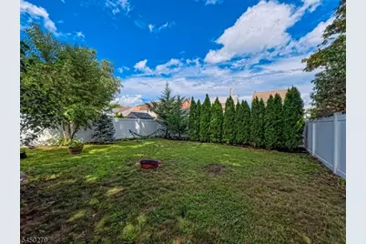 621 Palisade Rd, Union Township, NJ 07083 - Photo 35