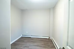 213 Amity St, Elizabeth, NJ 07202 - Photo 11