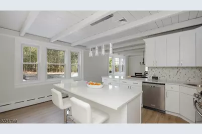 89 East Dr, Watchung, NJ 07069 - Photo 15