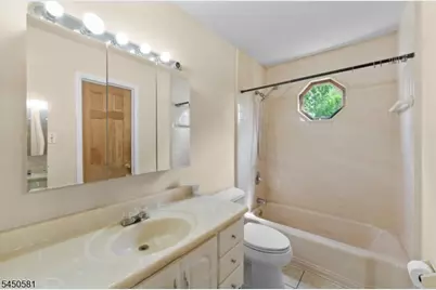 911 Plainfield Ave, Plainfield, NJ 07060 - Photo 21
