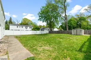 911 Plainfield Ave, Plainfield, NJ 07060 - Photo 3