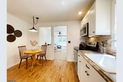 129 Bell Ave, Hopatcong, NJ 07843 - Photo 9