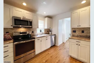129 Bell Ave, Hopatcong, NJ 07843 - Photo 7