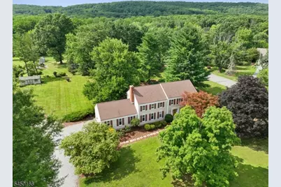 10 Sunnyfield Dr, Readington, NJ 08889 - Photo 35