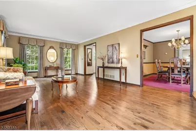 10 Sunnyfield Dr, Readington, NJ 08889 - Photo 23