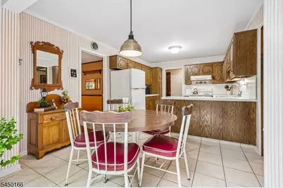10 Sunnyfield Dr, Readington, NJ 08889 - Photo 17