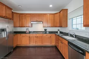 61 Bedford Dr, Montgomery Township, NJ 08558 - Photo 13