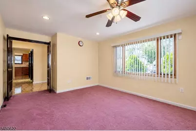24 Winthrop Rd, Edison Twp., NJ 08817 - Photo 13