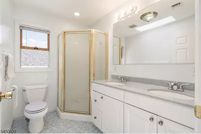 24 Winthrop Rd, Edison Twp., NJ 08817 - Photo 17