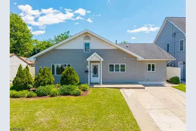24 Winthrop Rd, Edison Twp., NJ 08817 - Photo 3