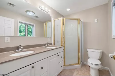 24 Winthrop Rd, Edison Twp., NJ 08817 - Photo 23