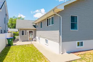 24 Winthrop Rd, Edison Twp., NJ 08817 - Photo 37