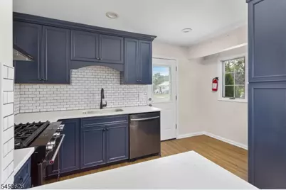 93 Elton Ave, Hamilton Township, NJ 08620 - Photo 9