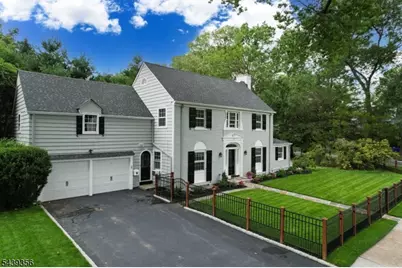 12 Marquette Rd, Montclair Twp., NJ 07043 - Photo 3
