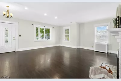 48 Mansion Ter, Cranford Township, NJ 07016 - Photo 3