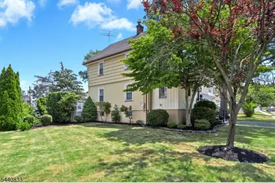 48 Mansion Ter, Cranford Township, NJ 07016 - Photo 23